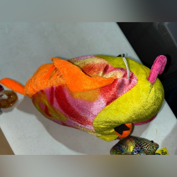 Y2K PLUSH TOYS - Picture 3 of 5